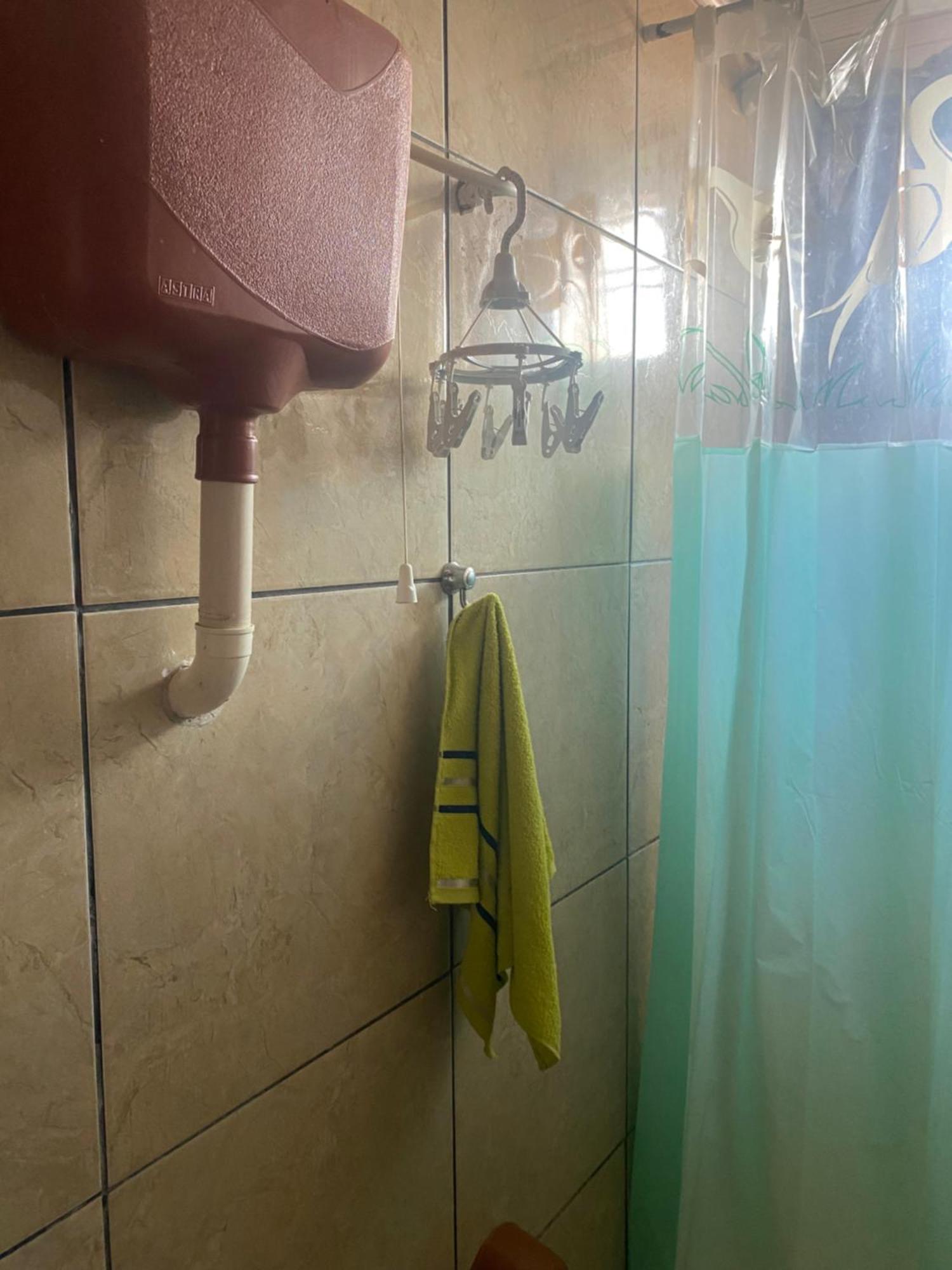 Hostel, 1 Cama Em Flat Compartilhado, Vai Dividir Com Outra Pessoa, Nao E Individual